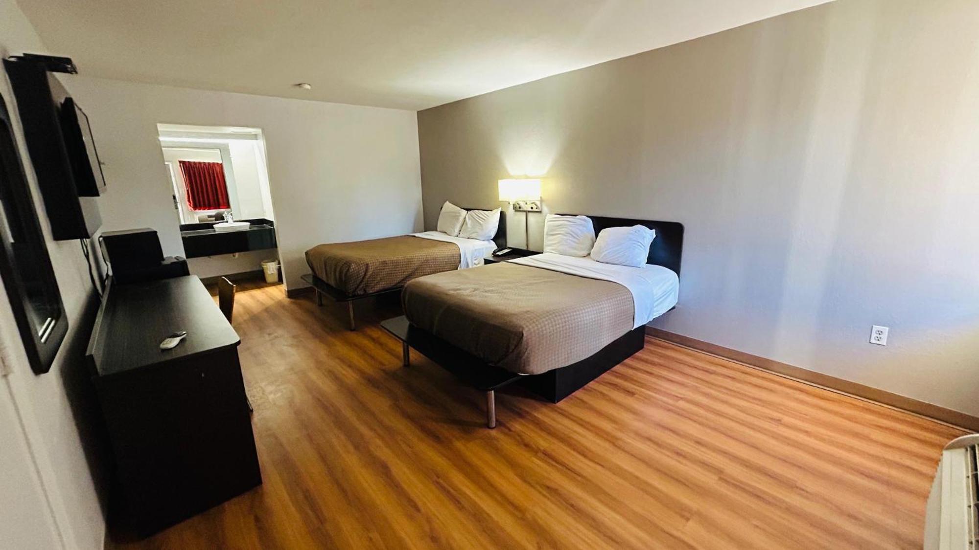 Super 7 Inn By Oyo Tupelo Hwy 178 المظهر الخارجي الصورة