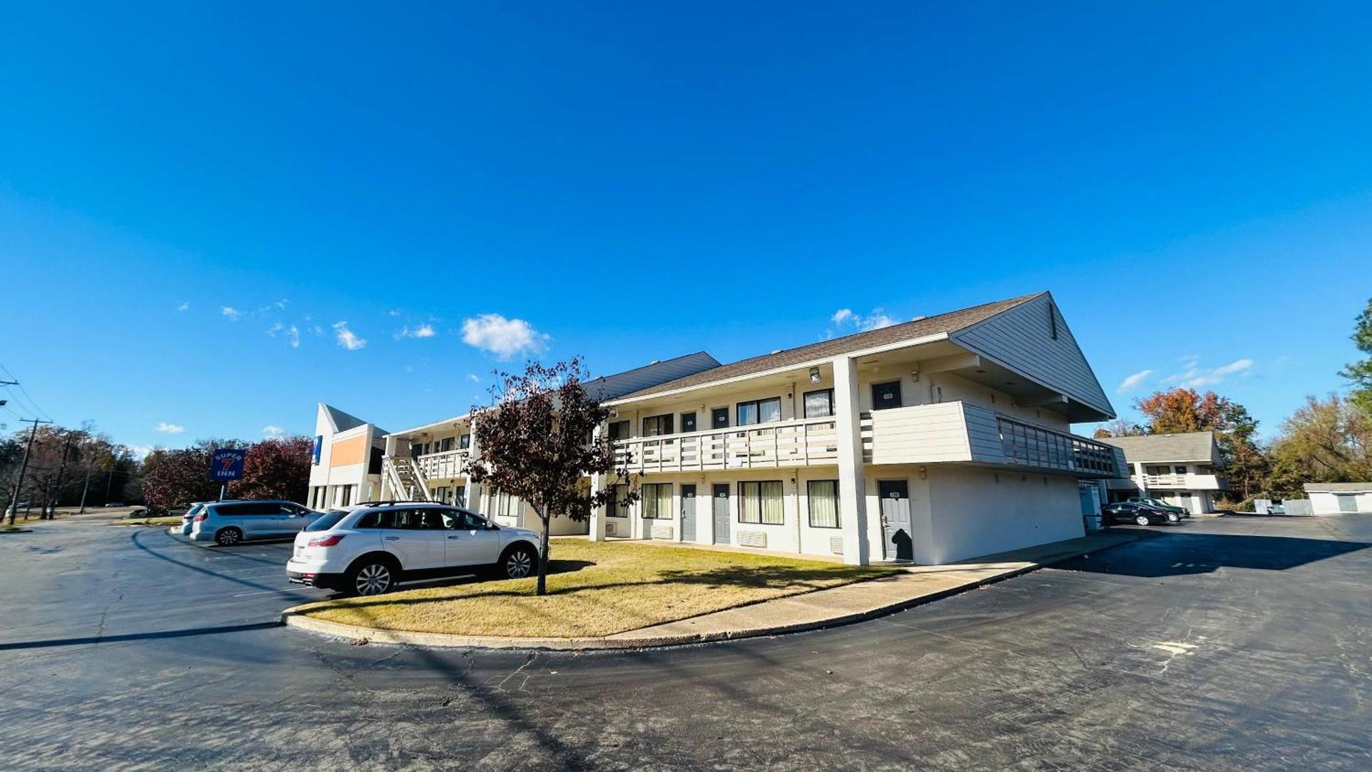 Super 7 Inn By Oyo Tupelo Hwy 178 المظهر الخارجي الصورة